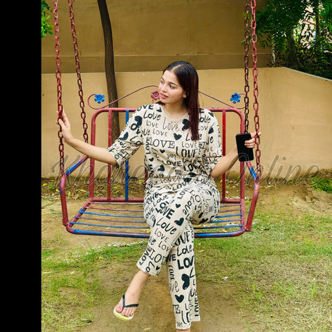 Off White All Over Love Heart Printed Night Suit (KO-NS-505)