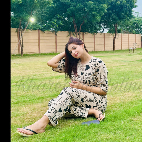 Off White All Over Love Heart Printed Night Suit (KO-NS-505)